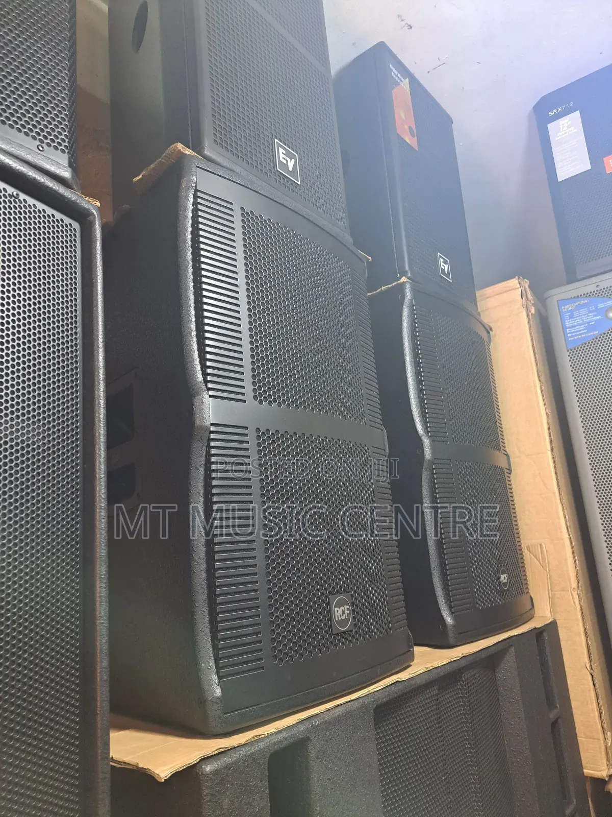 RCF Top Speakers Size 15