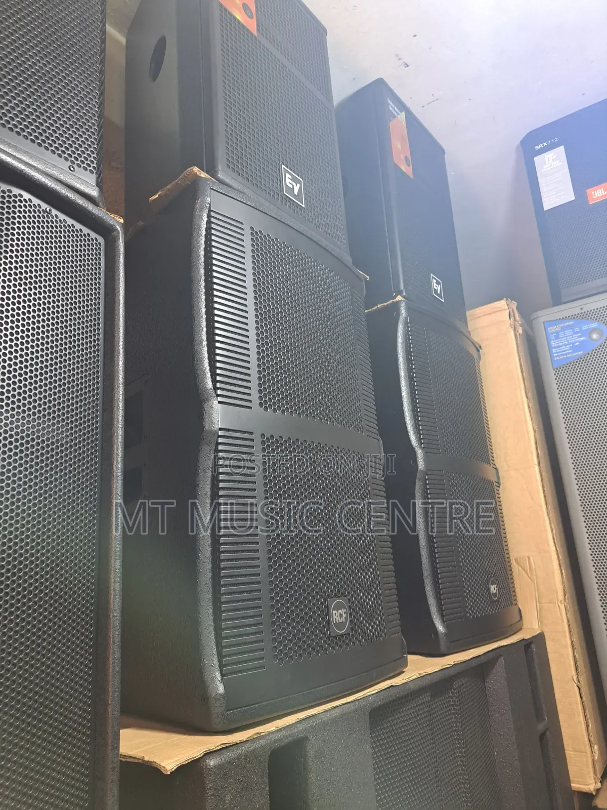RCF Top Speakers Size 15