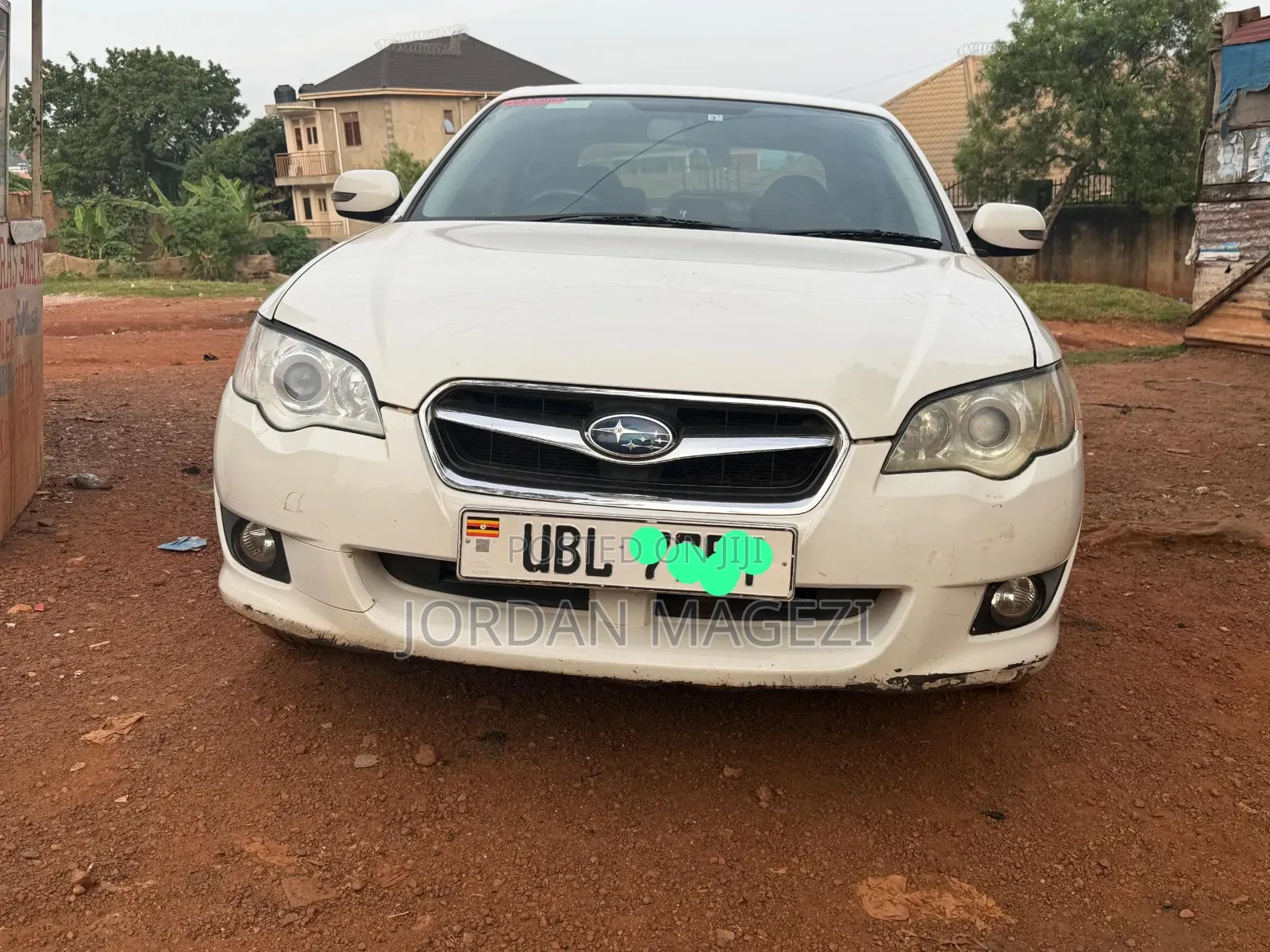 Subaru Legacy 2009 White