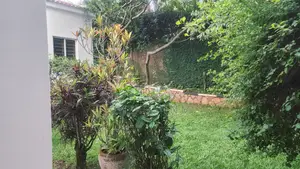 4bdrm Bungalow in Kiwafu Estate, Makindye for rent