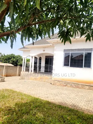 4bdrm House in Division A for sale