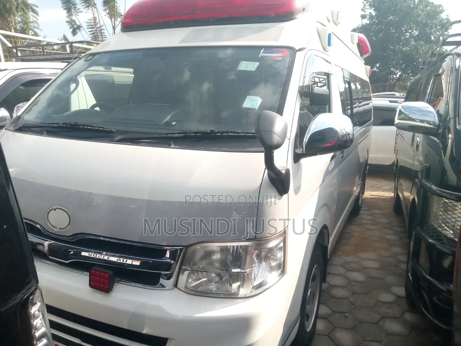 Toyota HiAce 2014