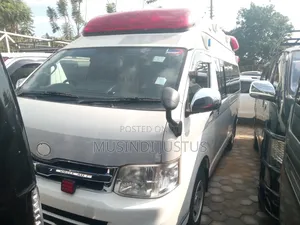 Toyota HiAce 2014