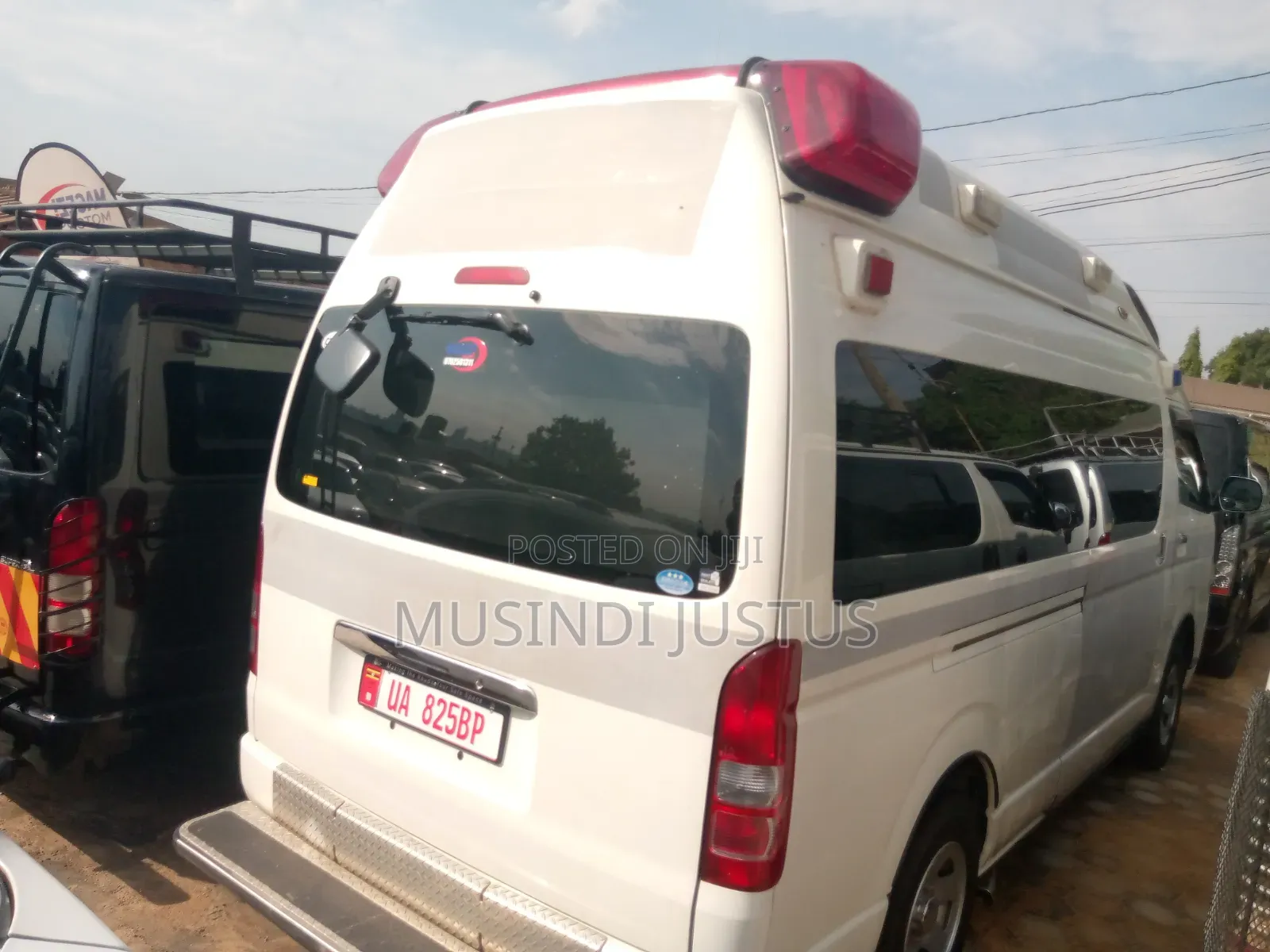 Toyota HiAce 2014