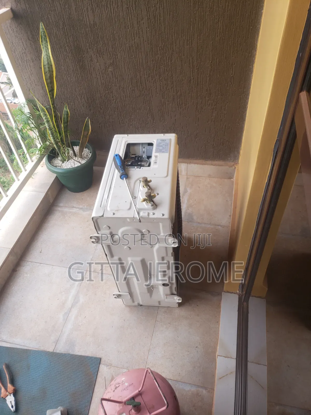 Same Day Ac Gas Refill To Your Door 22