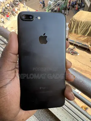 Apple iPhone 7 Plus 128 GB Black