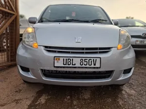 Toyota Passo 1.0 FWD 2008 Silver