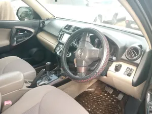 Toyota Vanguard 2008 Black