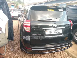 Toyota Vanguard 2008 Black
