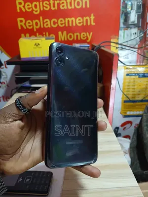 Samsung Galaxy A04 32 GB Black