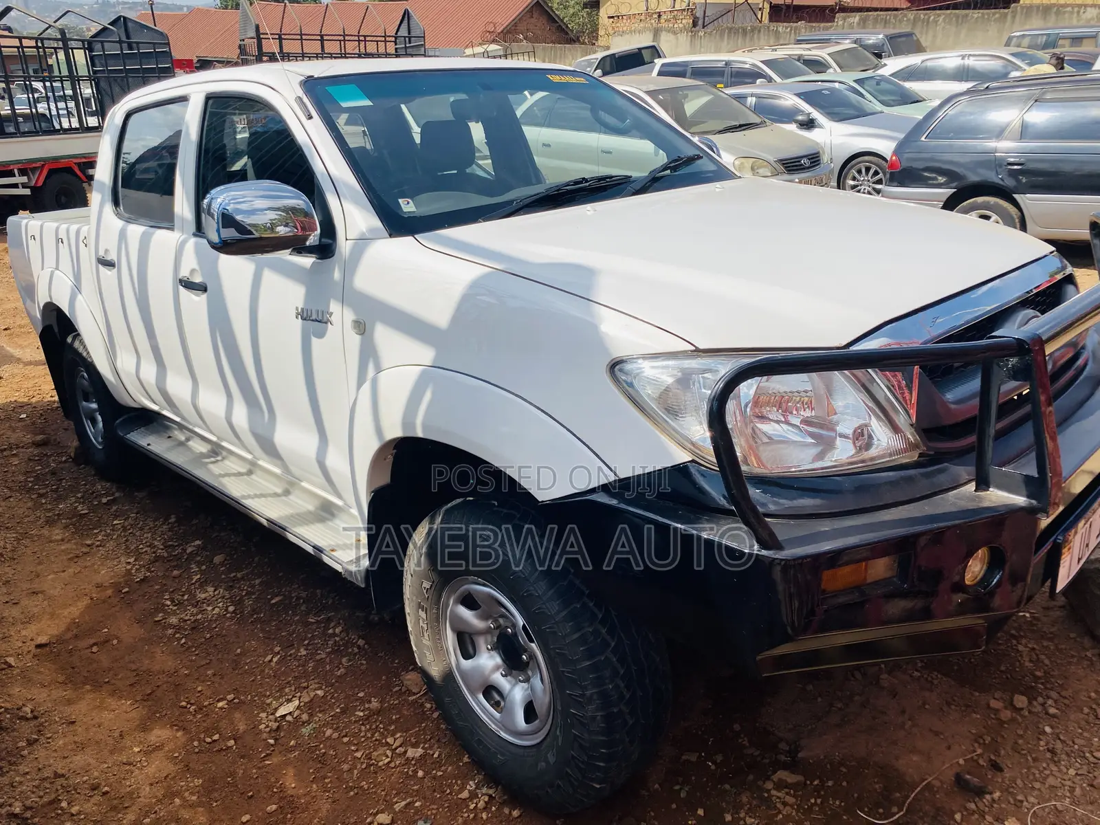 Toyota Hilux 2006 White