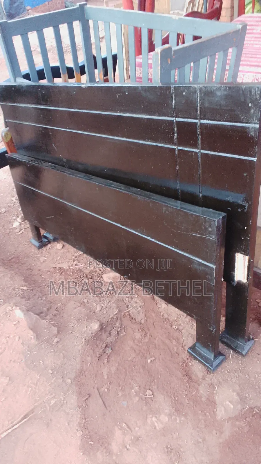 5by6 Wooden Bed on Quick Sale