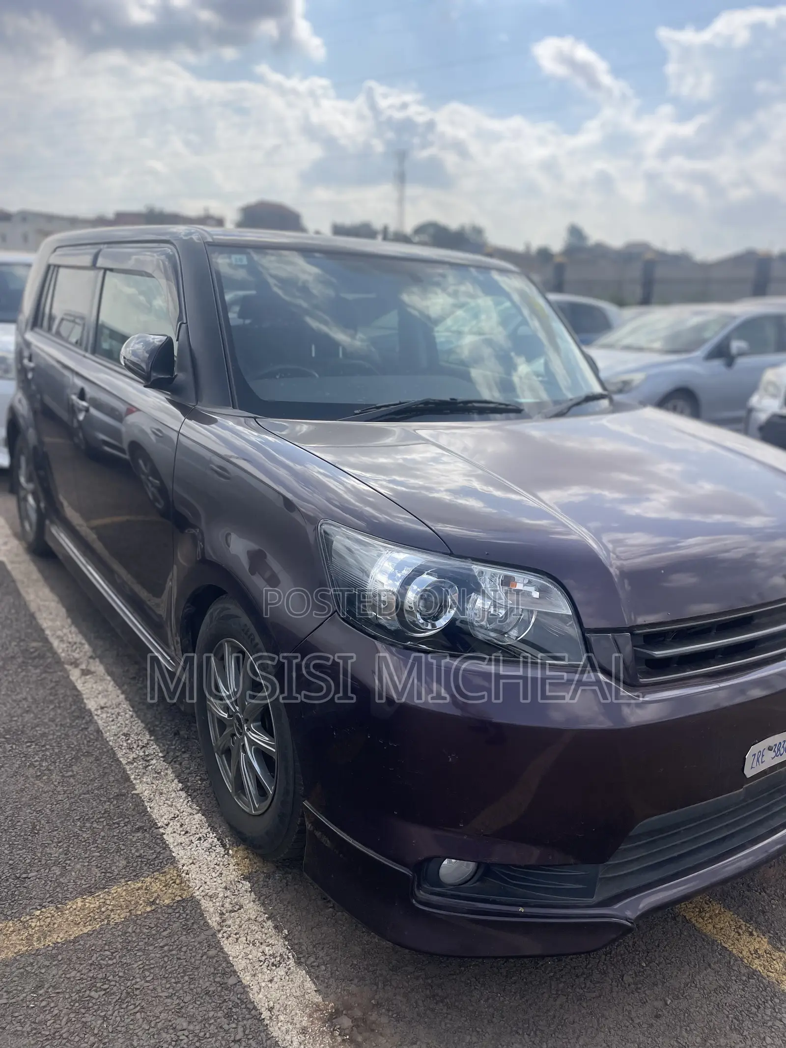 Toyota Rumion 1.5 FWD 2021 Maroon