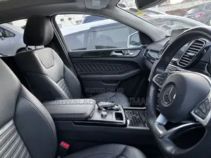 Mercedes-Benz GLE-Class 2017 White