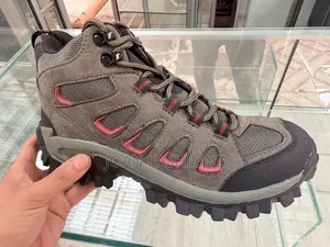 Out Door Hiking Boots With Reinforced Grip Sole