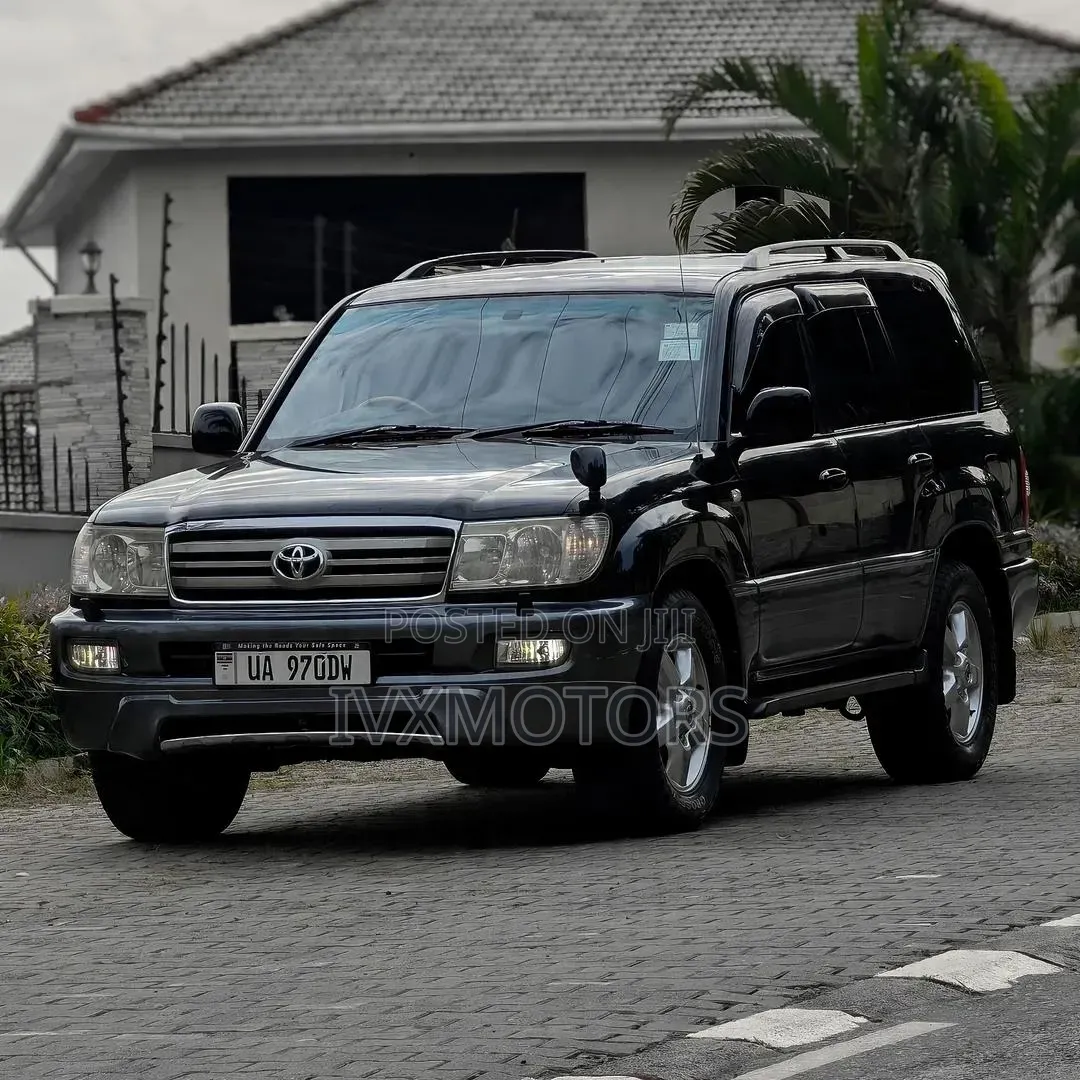 Toyota Land Cruiser 100 4.7 Executive 2006 Black