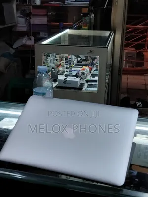 Laptop Apple MacBook Air 8GB Intel Core i5 SSD 256GB