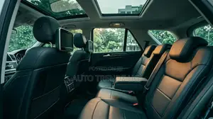 Mercedes-Benz GLE-Class GLE 300d 4MATIC 2019 White
