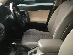 Toyota Vanguard 2009 Silver