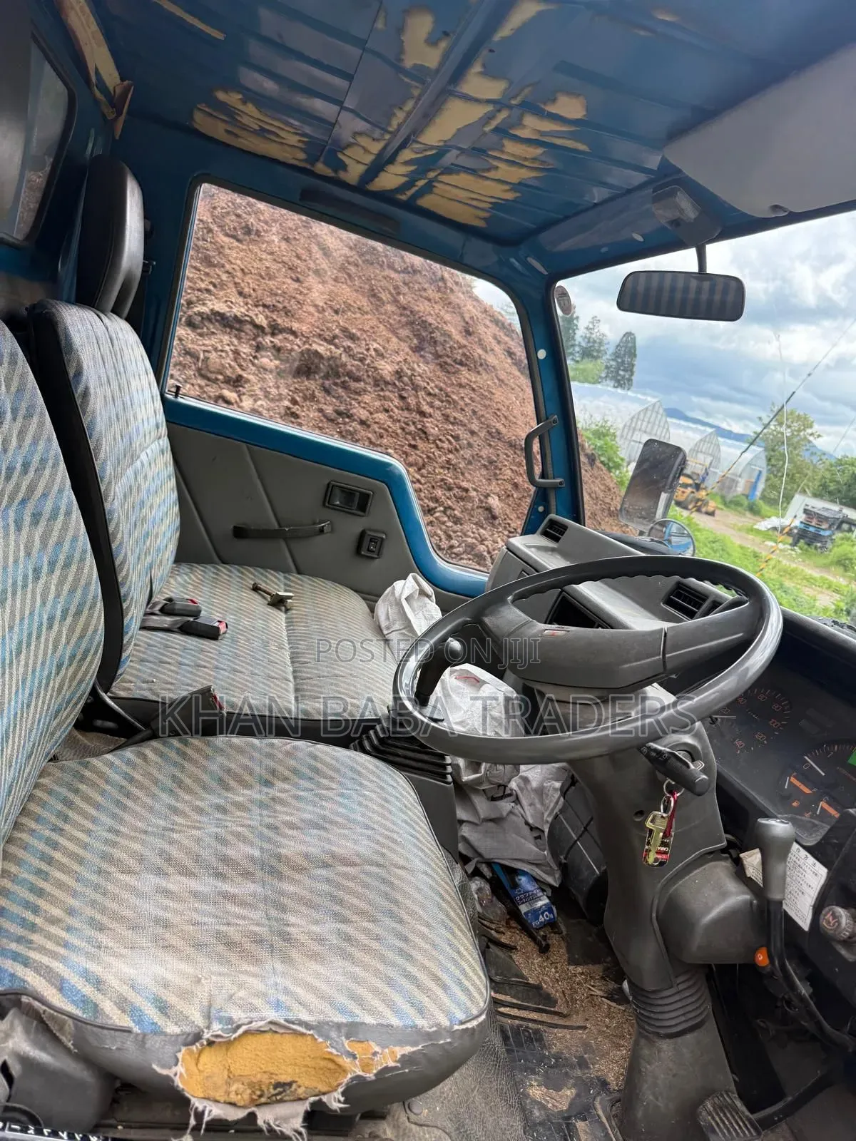 Mitsubishi Dumper Truck 1992 Blue