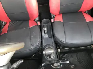Toyota Vitz 2004 Silver
