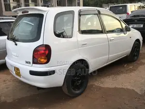 Toyota Corolla Spacio 2004 White