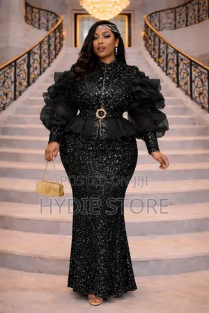Elegant Floral Skirt Two-Piece Set – Timeless Beauty in Bloom