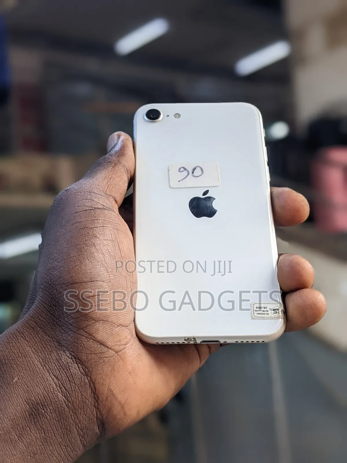 Apple iPhone SE 64 GB White