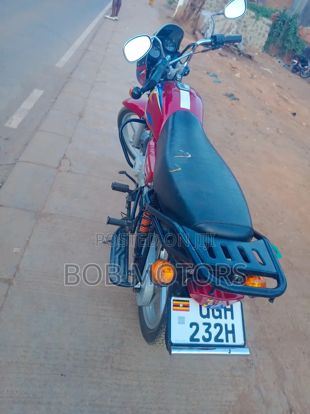 Bajaj CT 125X 2025 Red