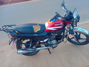 Hero Hunter 125 2023 Red