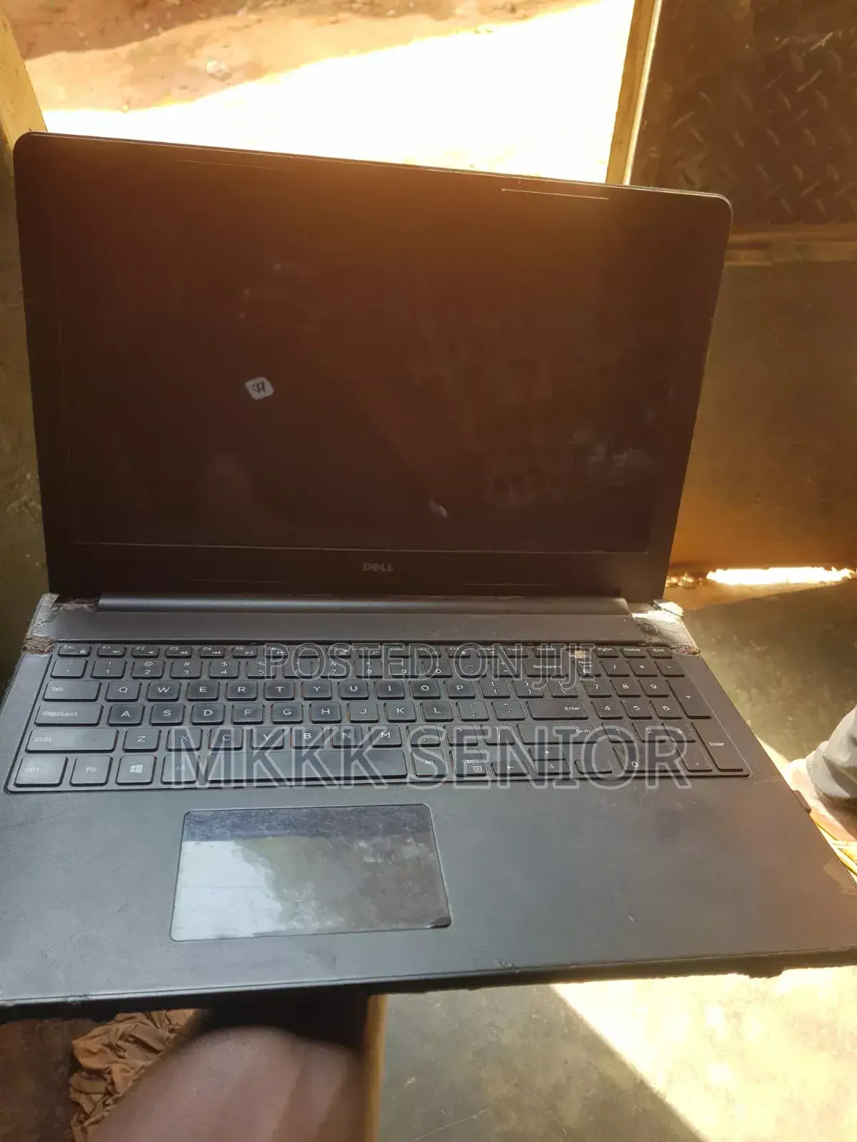 Laptop Dell Inspiron 3541 4GB Intel Core i3 HDD 256GB