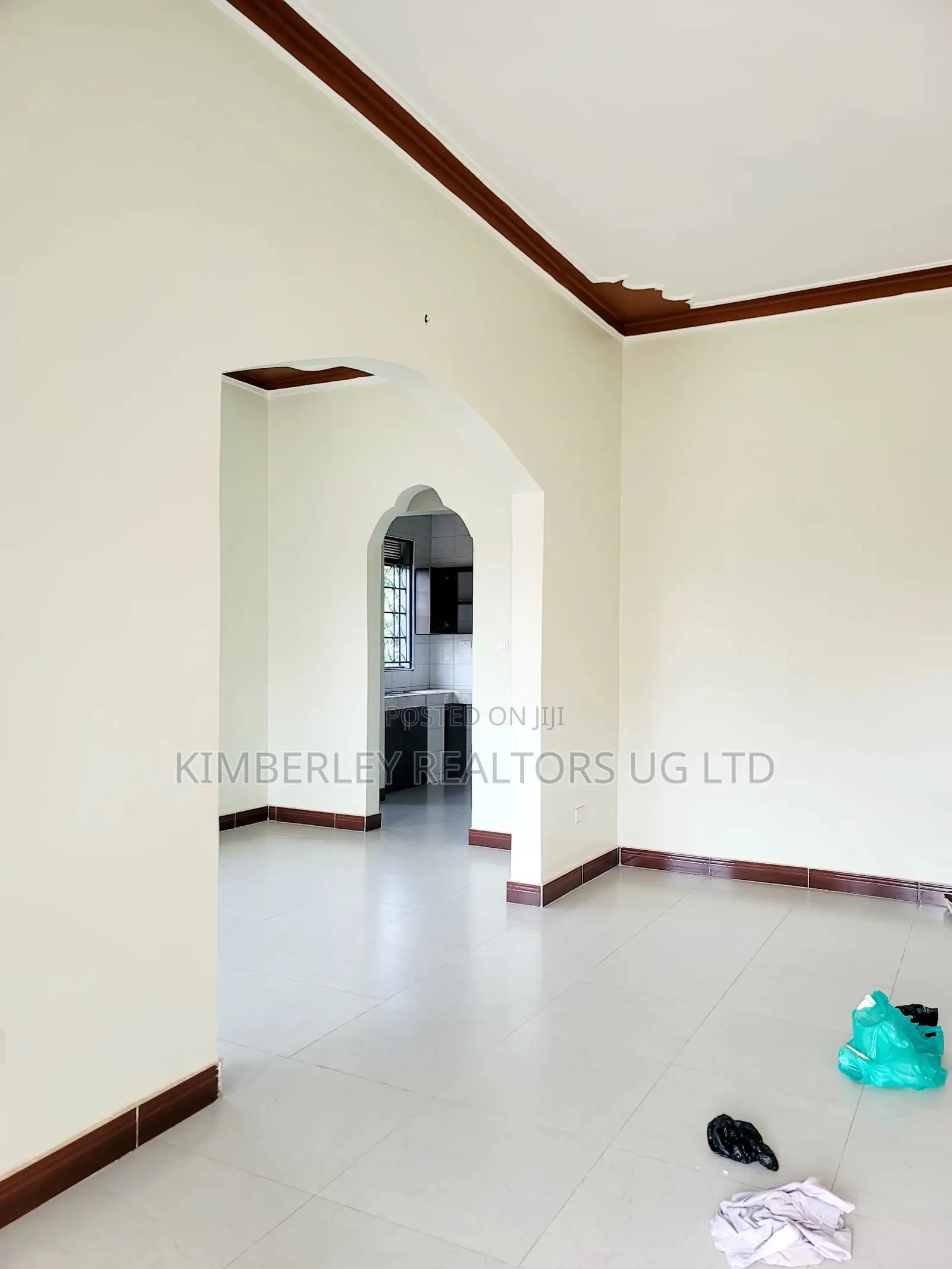 3bdrm Bungalow in Division A for sale