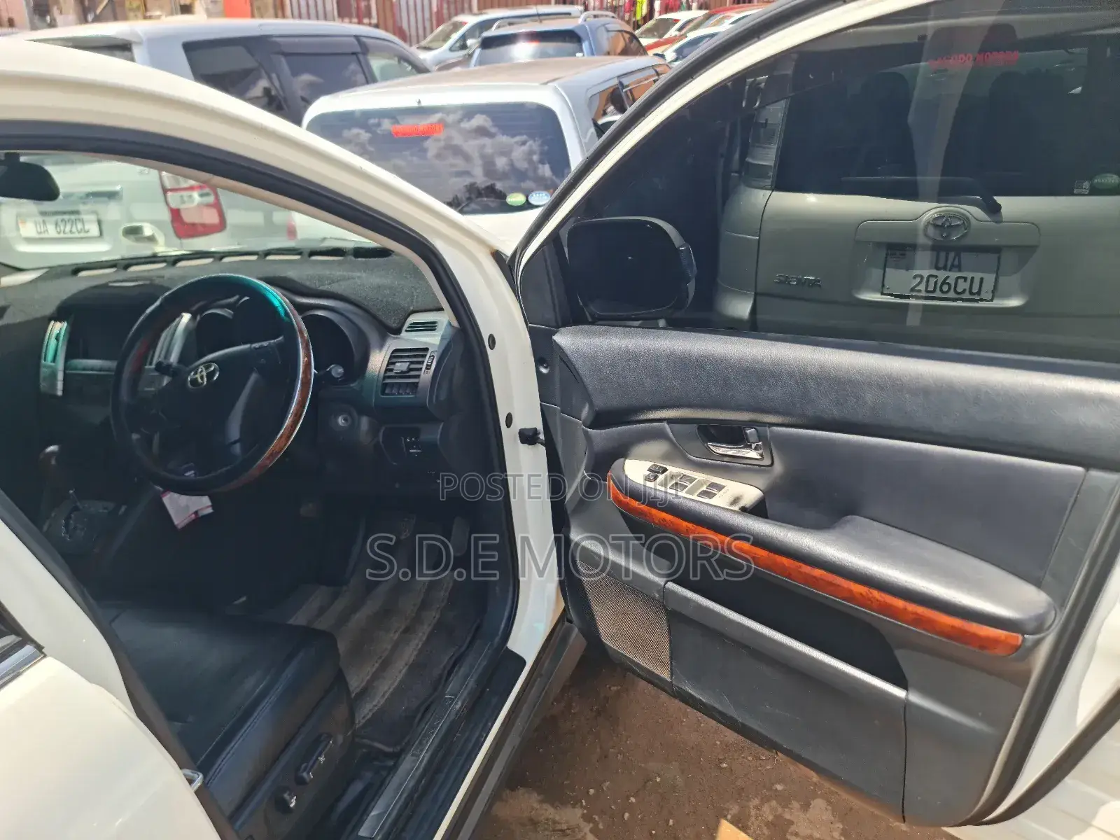 Toyota Harrier 2010 White