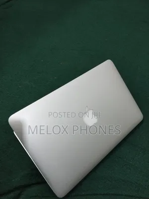Laptop Apple MacBook 2013 4GB Intel Core i5 SSD 128GB