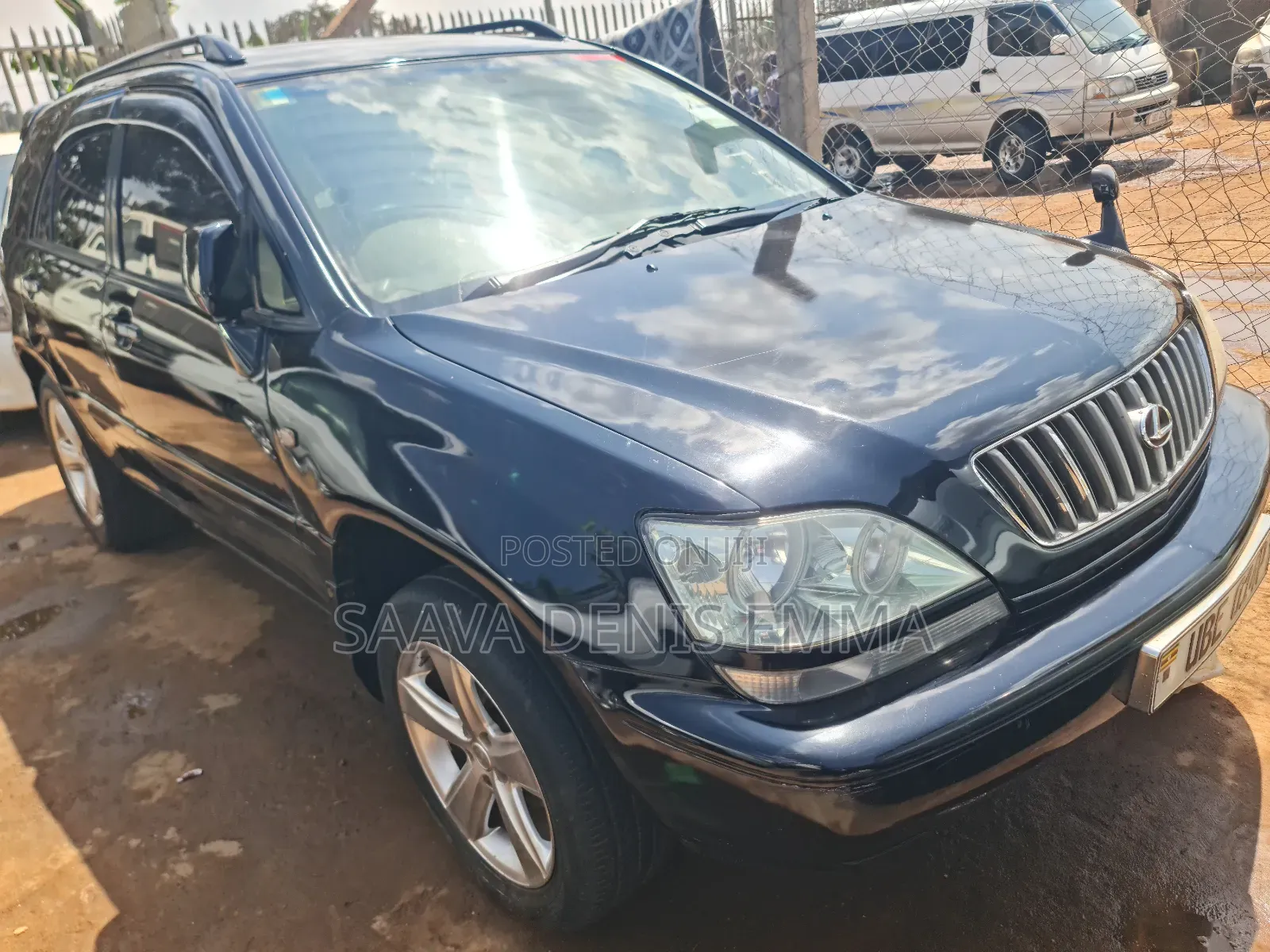 Toyota Harrier 2004 Black