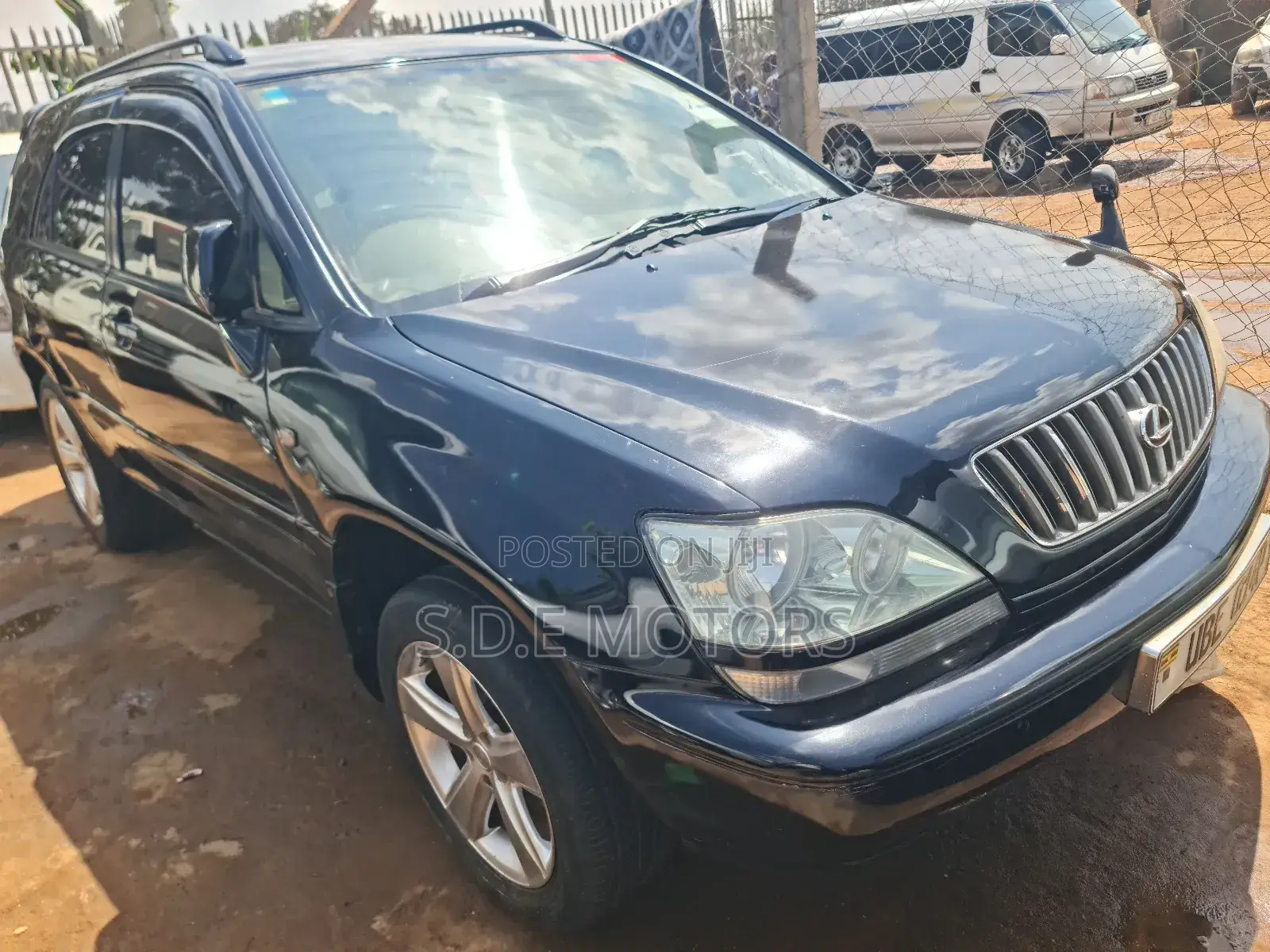 Toyota Harrier 2004 Black