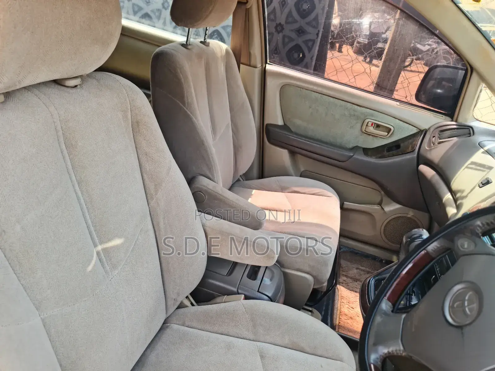 Toyota Harrier 2004 Black