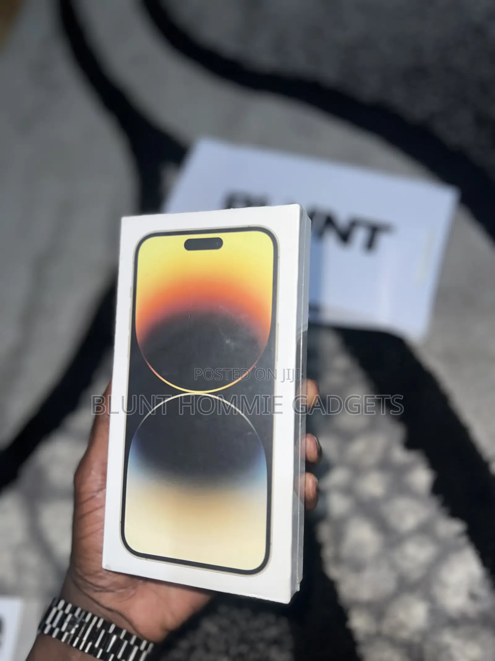 New Apple iPhone 14 Pro Max 256 GB Gold