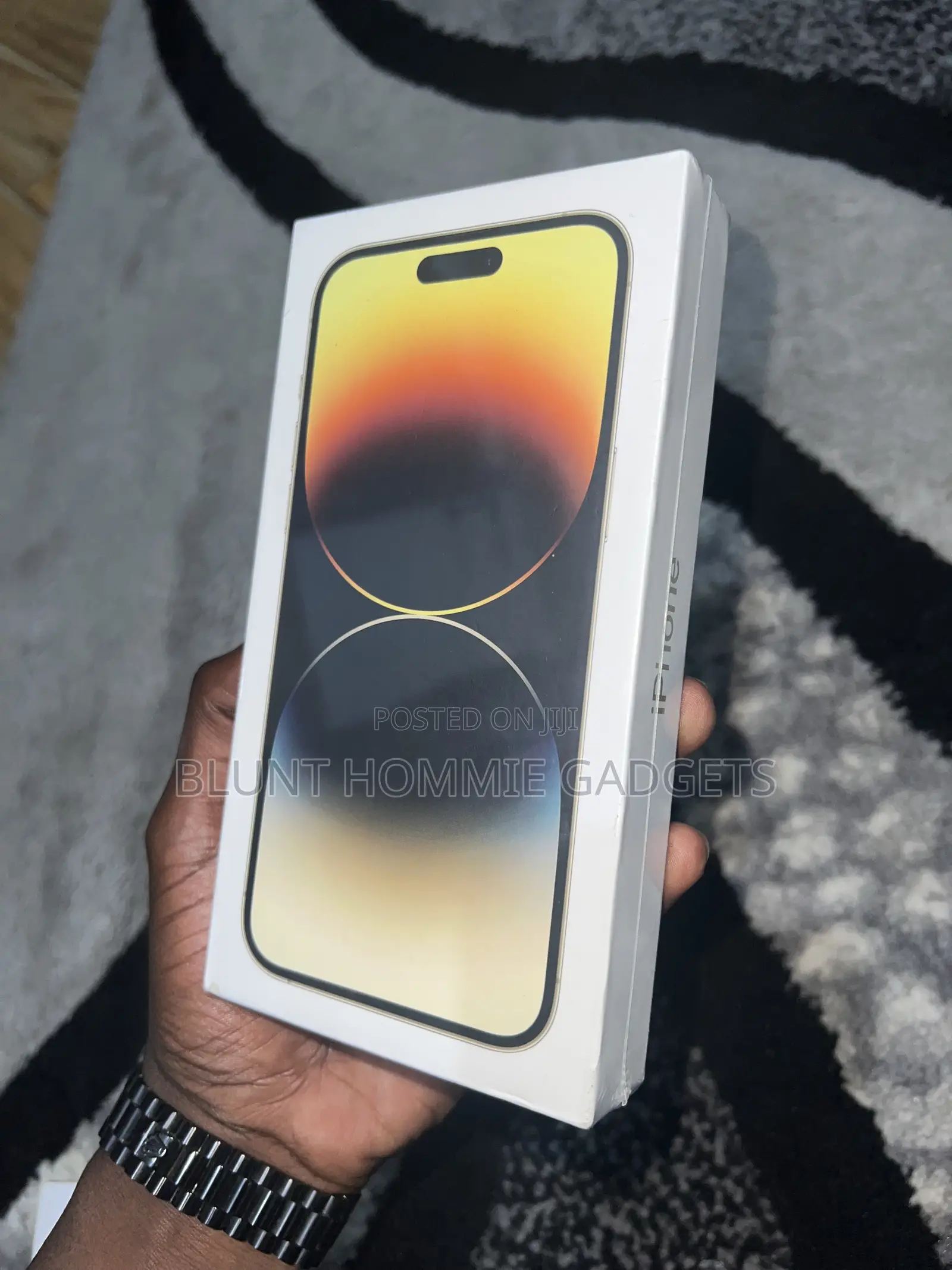 New Apple iPhone 14 Pro Max 256 GB Gold