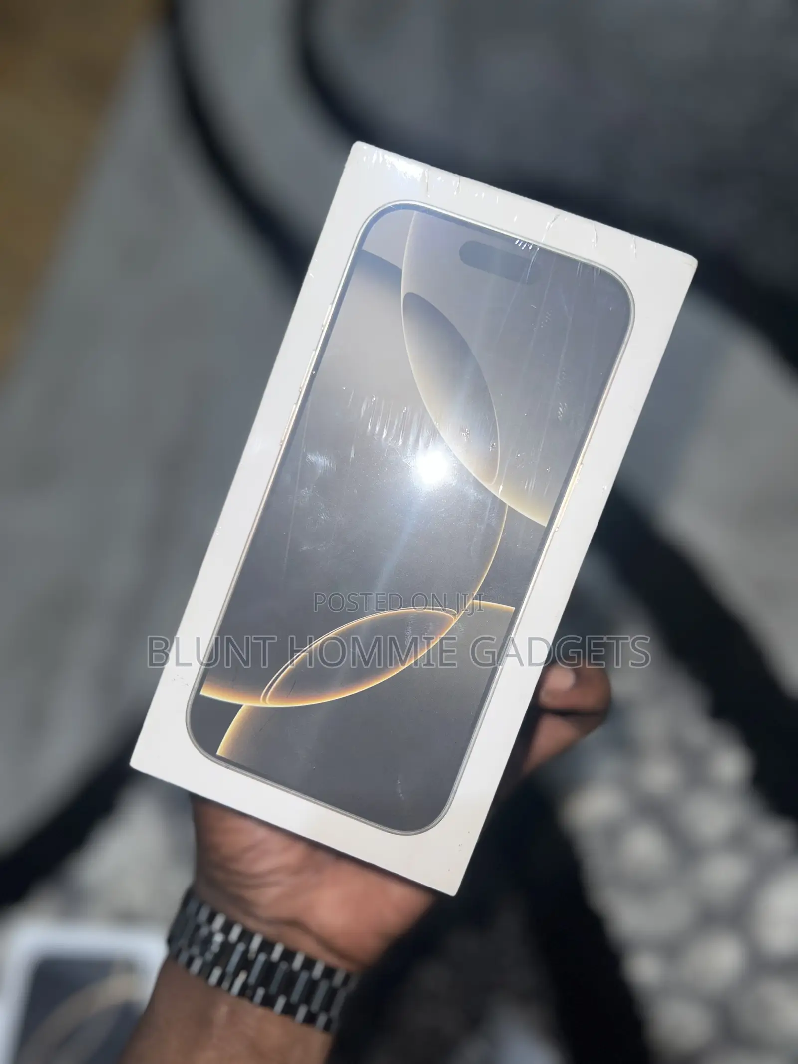 New Apple iPhone 16 Pro Max 256 GB