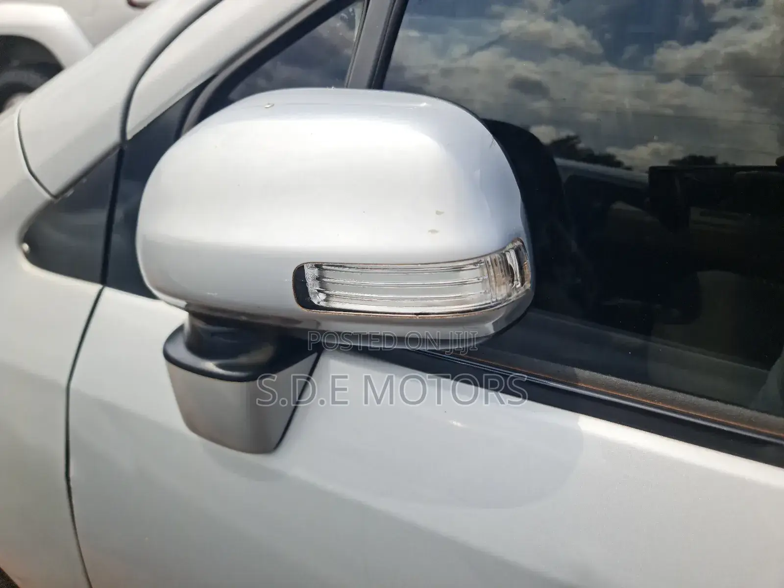 Toyota Passo Sette 2008 Silver