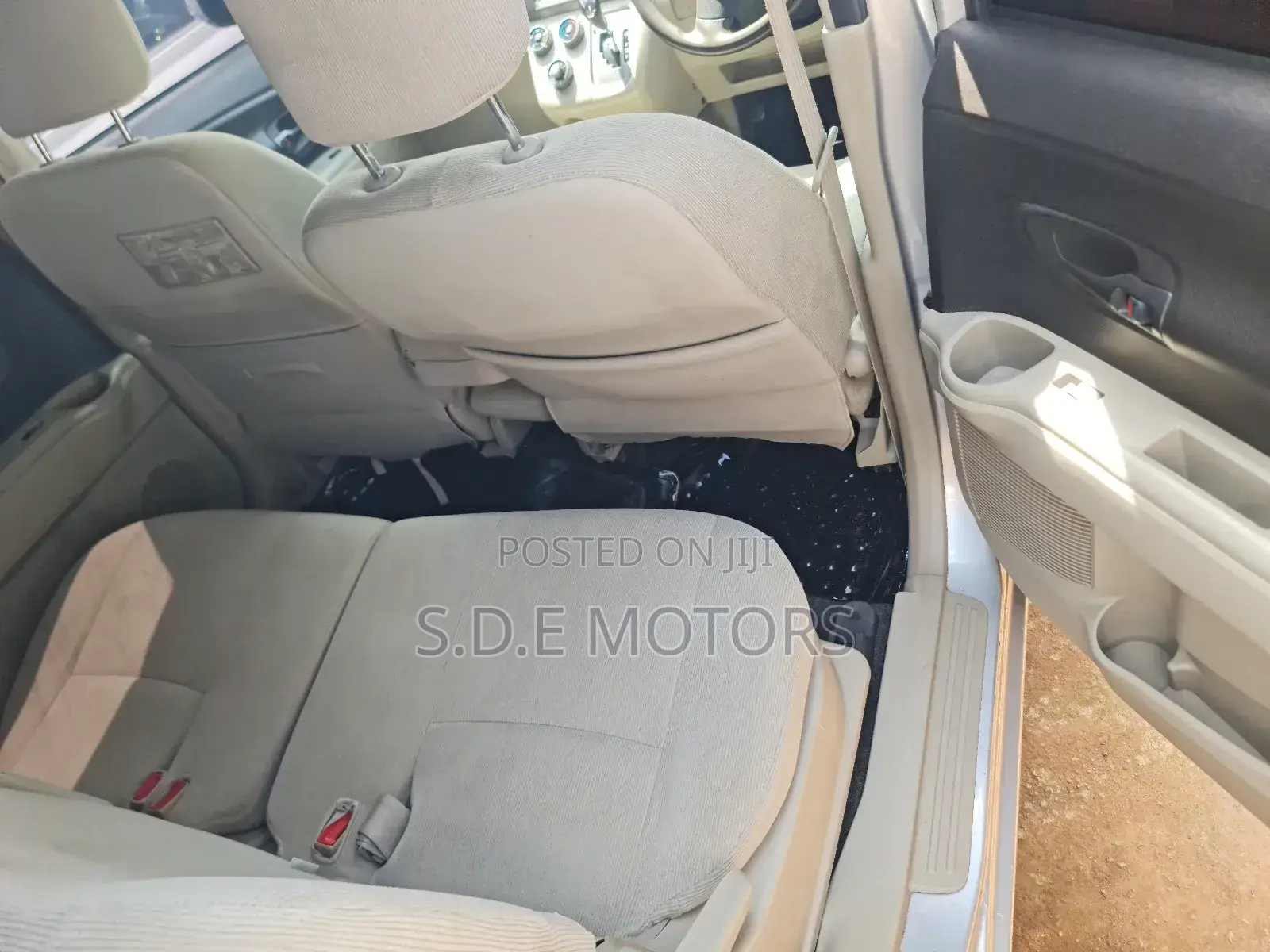Toyota Passo Sette 2008 Silver