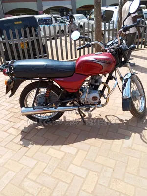 Bajaj Boxer 2020 Red
