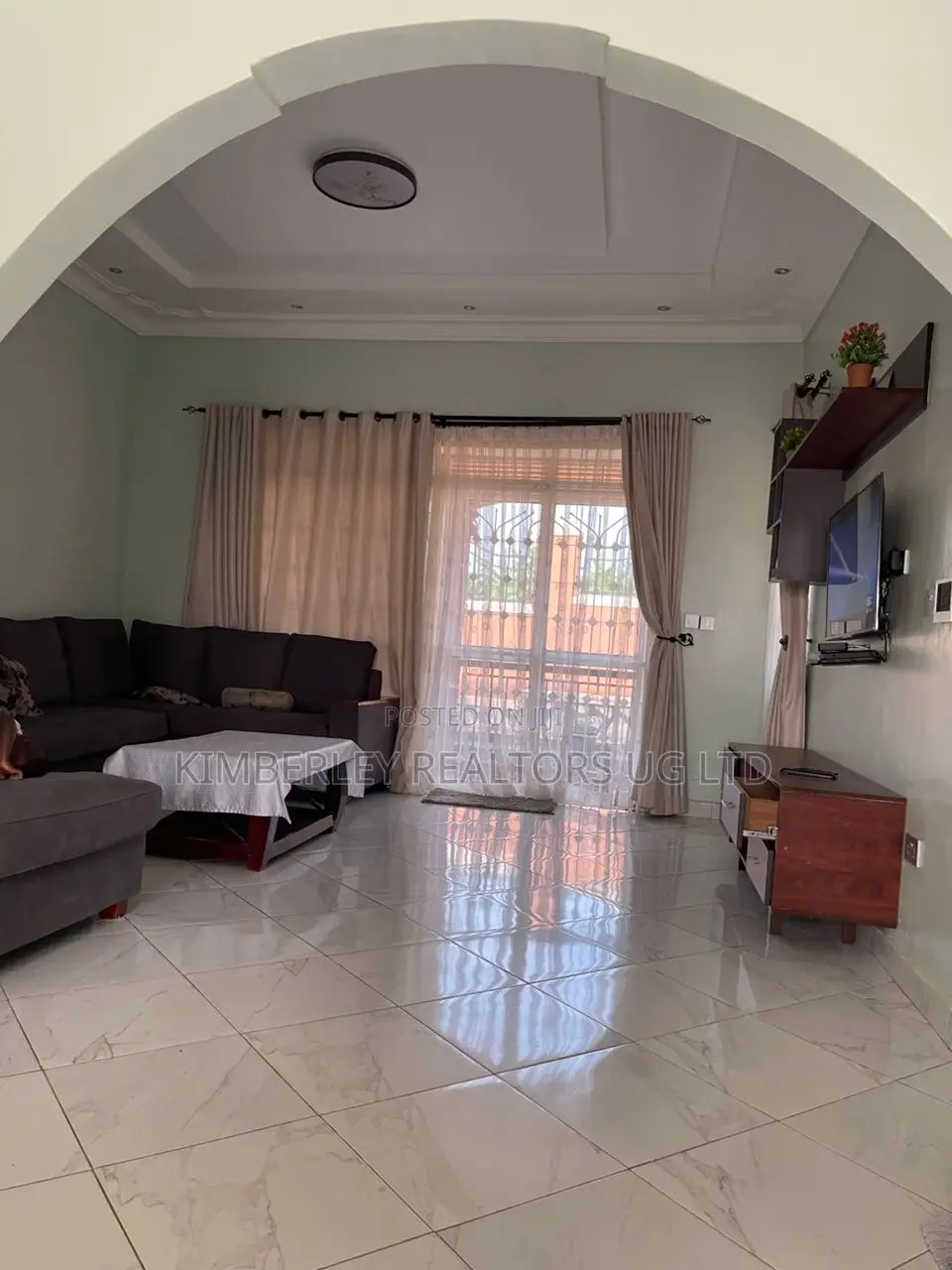 4bdrm Bungalow in Canan Estate, Division A for sale
