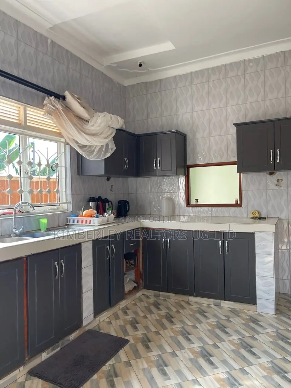 4bdrm Bungalow in Canan Estate, Division A for sale