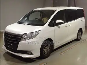 Toyota Noah 2.0 AWD (7 Seater) 2016 Off white
