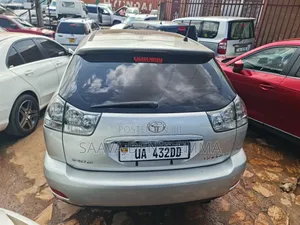 Toyota Harrier 2010 Silver