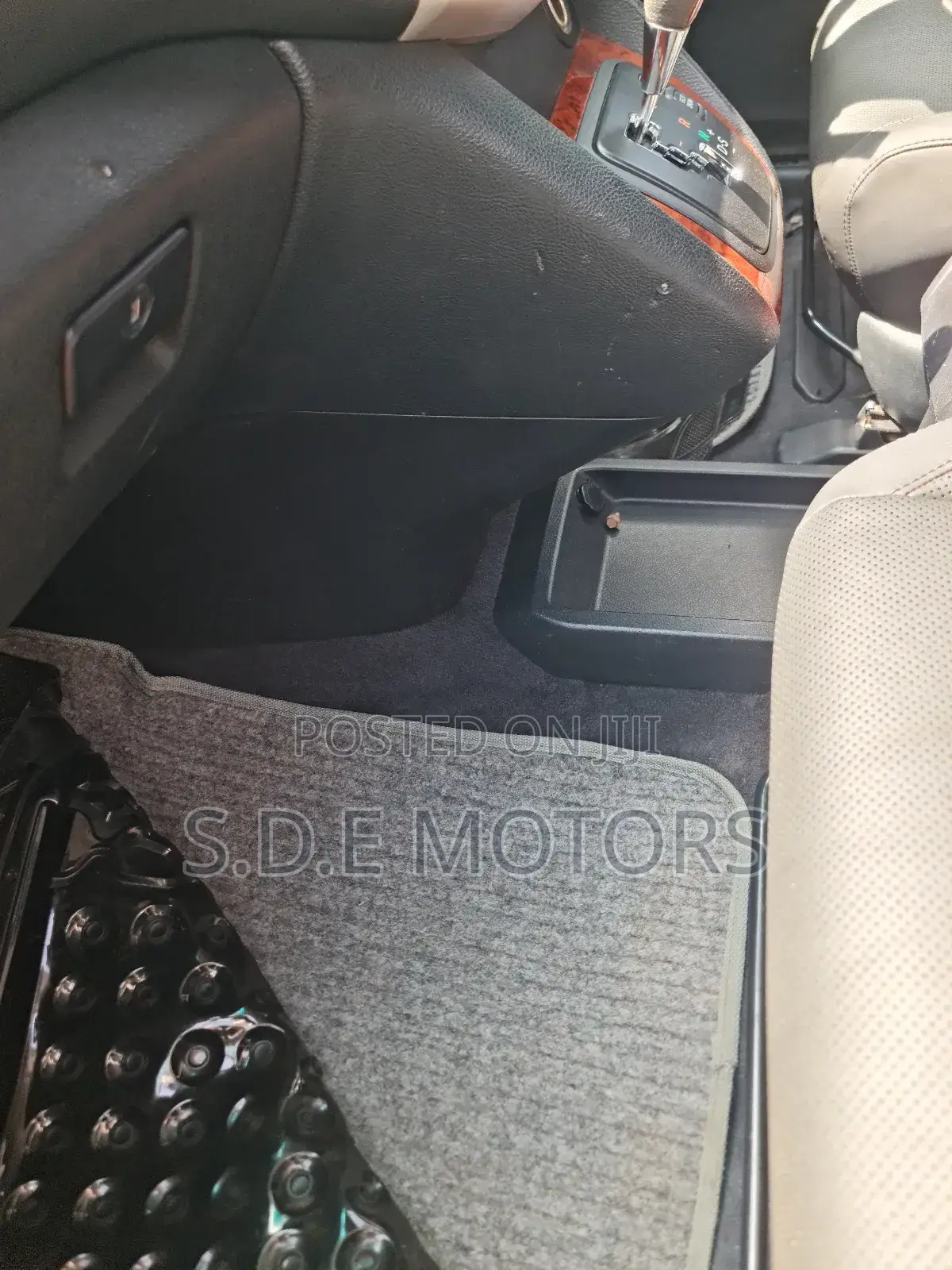 Toyota Harrier 2010 Silver
