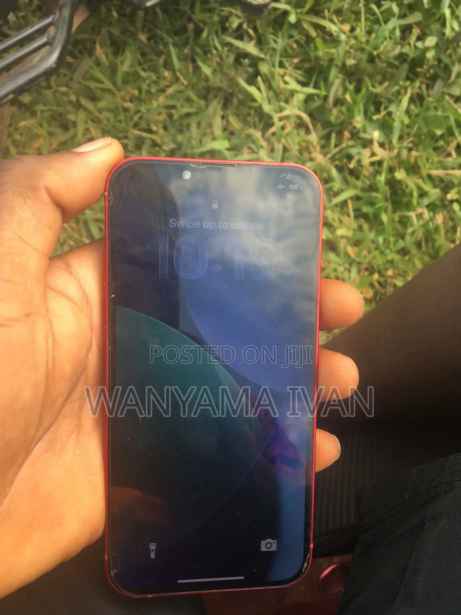 Apple iPhone 13 128 GB Red