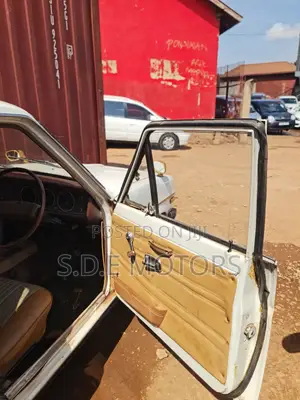 Nissan Sunny 1970 White